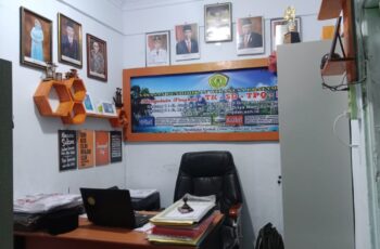 RUANG KEPALA SEKOLAH