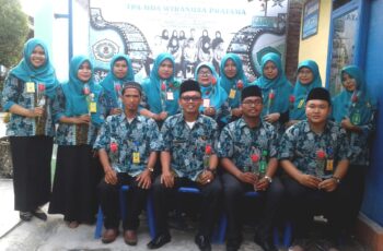 PERINGATAN HARI GURU NASIONAL DI YPWP BERLANGSUNG MERIAH