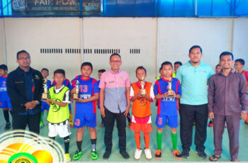 SISWA YPWP JUARA FUTSAL DI PERGURUAN ISLAM AL-ULUM