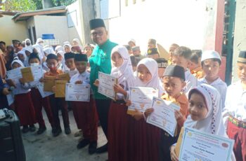 YPWP Medan Langsungkan Penyerahan Raport Kenaikan Kelas Serta Hadiah Juara Kelas