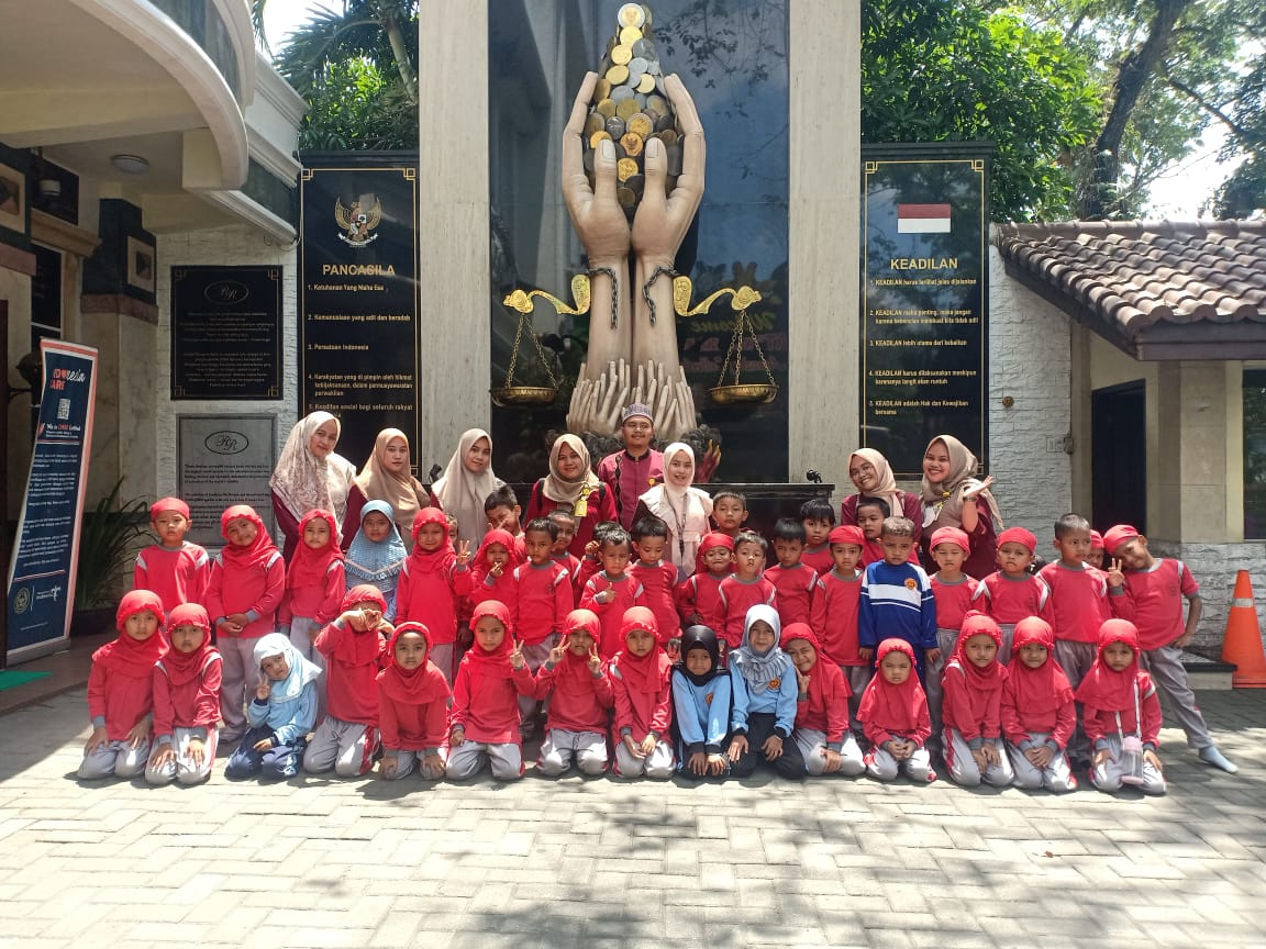 Study Tour TK Al-abrar