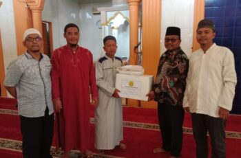 Semarakkan Ramadhan 1444 H, YPWP Medan Berbagi Takjil dan Berbagi Berkah
