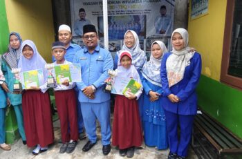 YPWP Medan Berikan Beasiswa Pendidikan Kepada 3 Juara PORSADIN