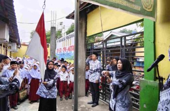 Guru Hebat Indonesia Kuat, YPWP Medan Laksanakan Upacara Hari Guru Nasional Ke-79