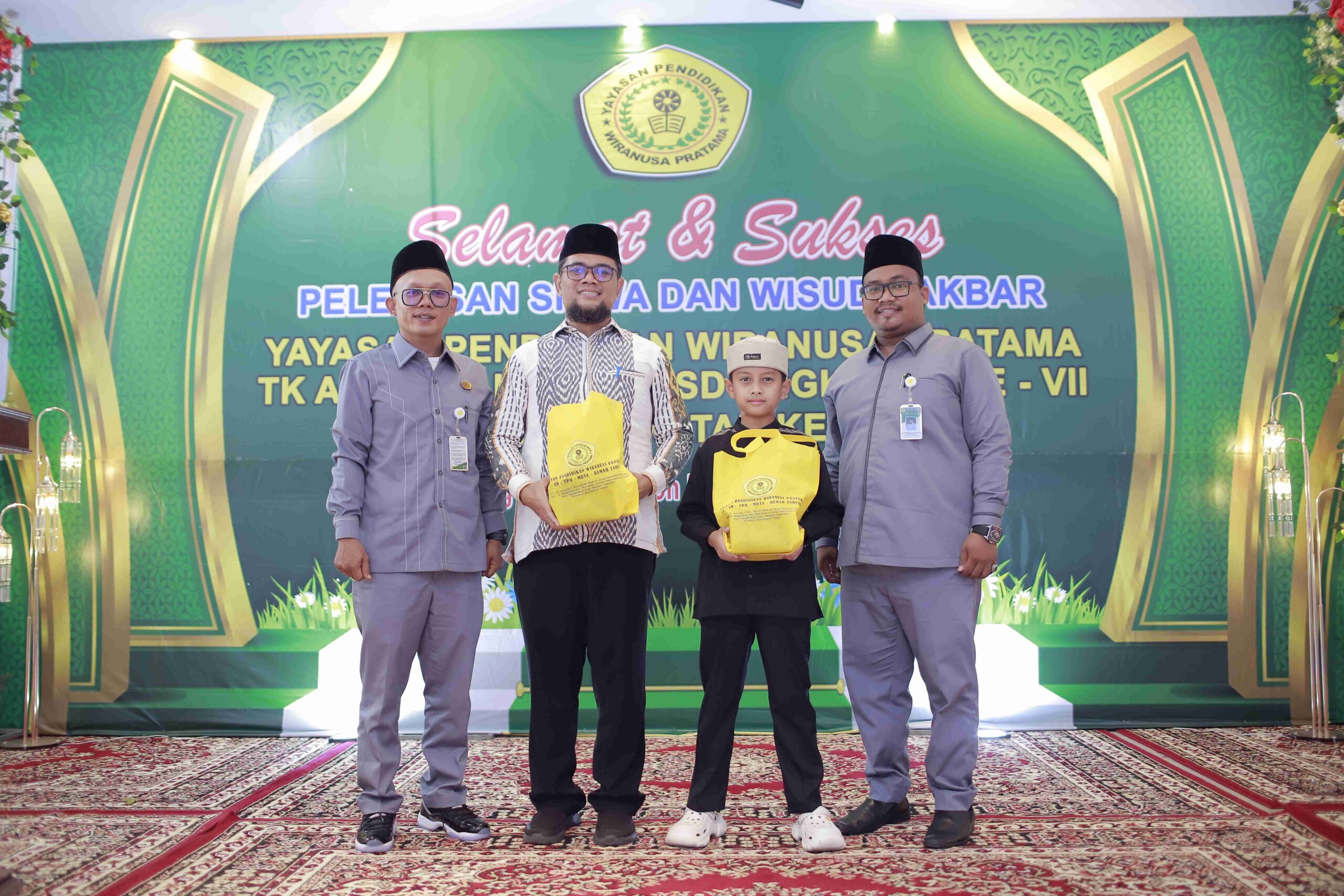 Wisuda Akbar YPWP Medan 2025 dengan kehadiran Hafiz RCTI Gibran Alfatih Panjaitan