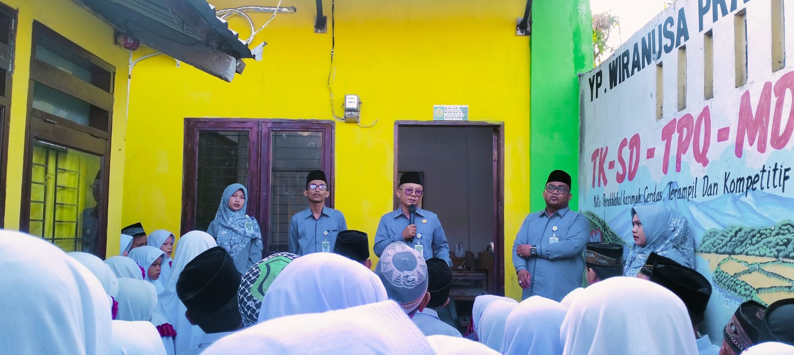 Ketua Yayasan M. Cheriandiva membuka MPLS 2025